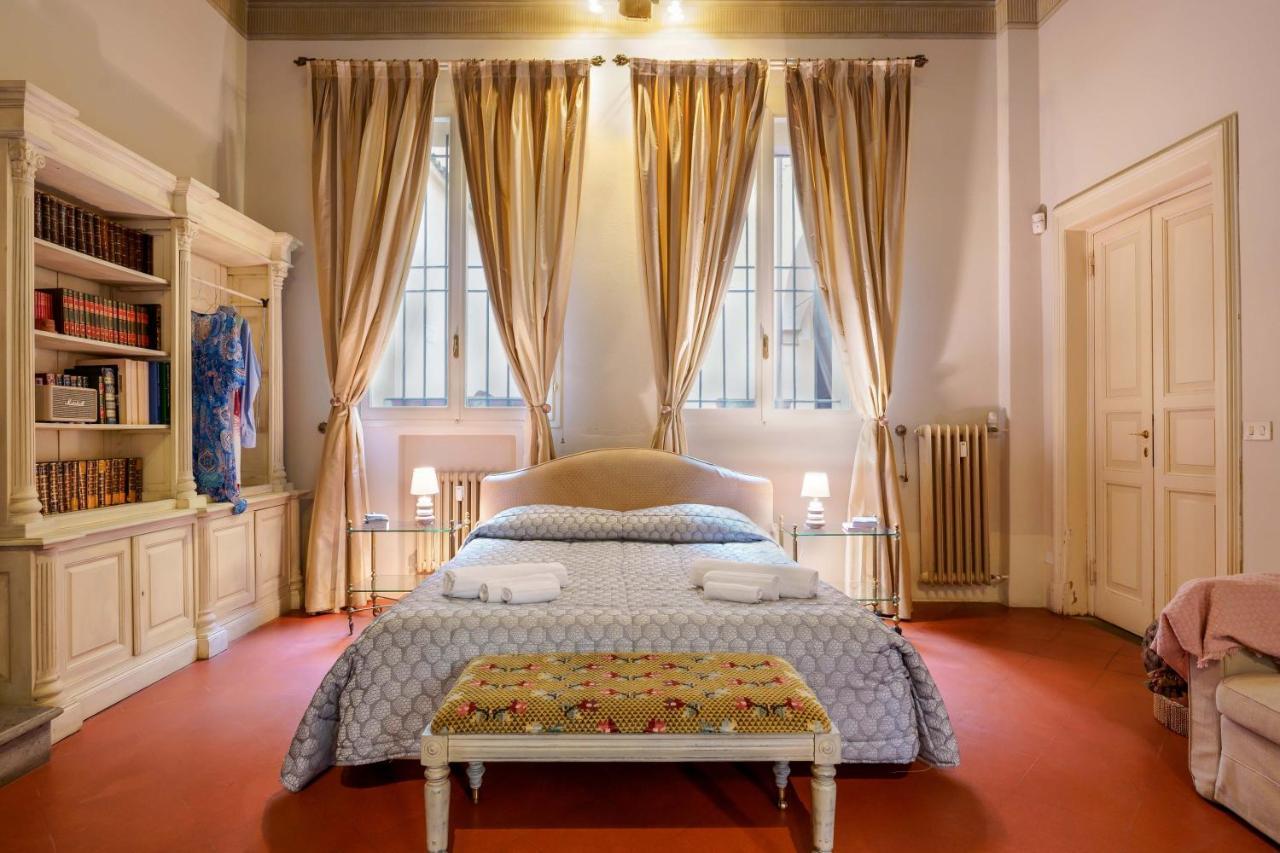 Suite Aldrovandi, With Private Garden Bolonha Exterior foto