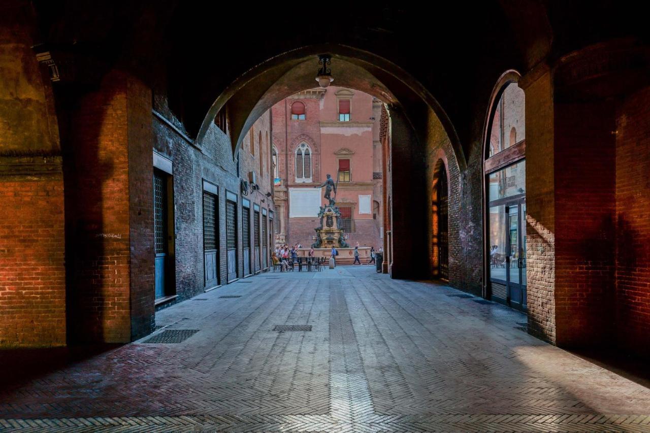 Suite Aldrovandi, With Private Garden Bolonha Exterior foto