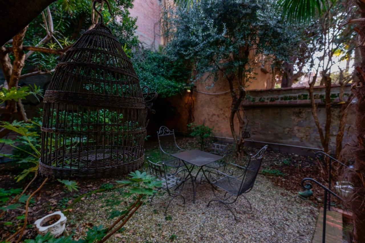 Suite Aldrovandi, With Private Garden Bolonha Exterior foto