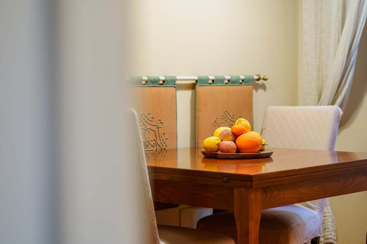 Suite Aldrovandi, With Private Garden Bolonha Exterior foto
