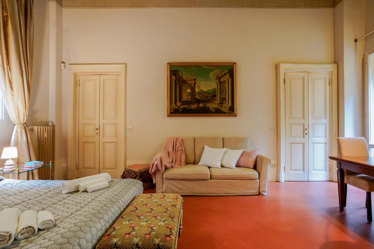 Suite Aldrovandi, With Private Garden Bolonha Exterior foto