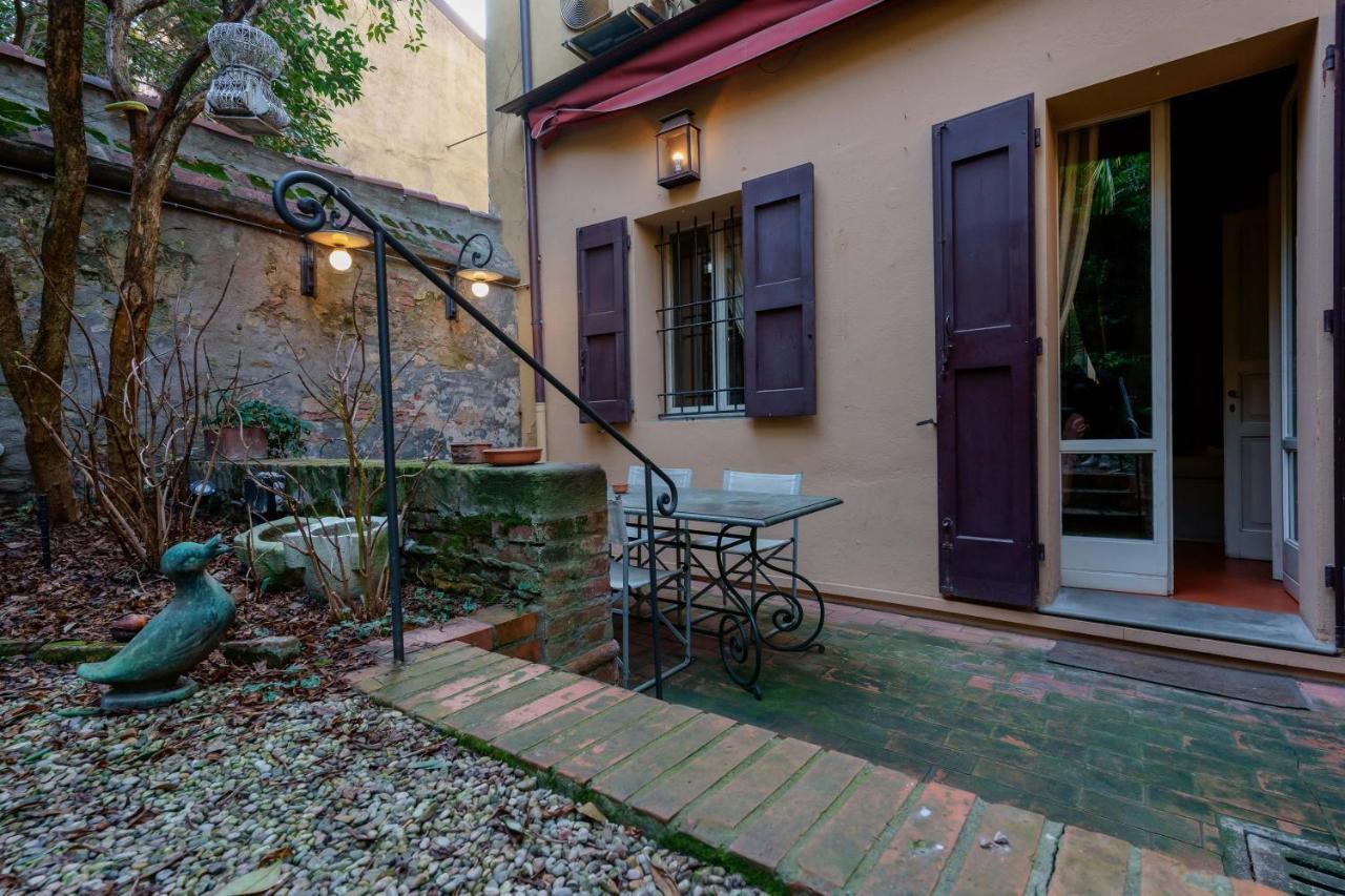 Suite Aldrovandi, With Private Garden Bolonha Exterior foto