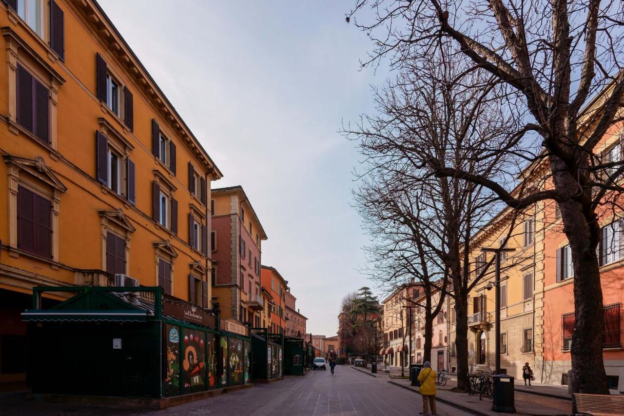 Suite Aldrovandi, With Private Garden Bolonha Exterior foto